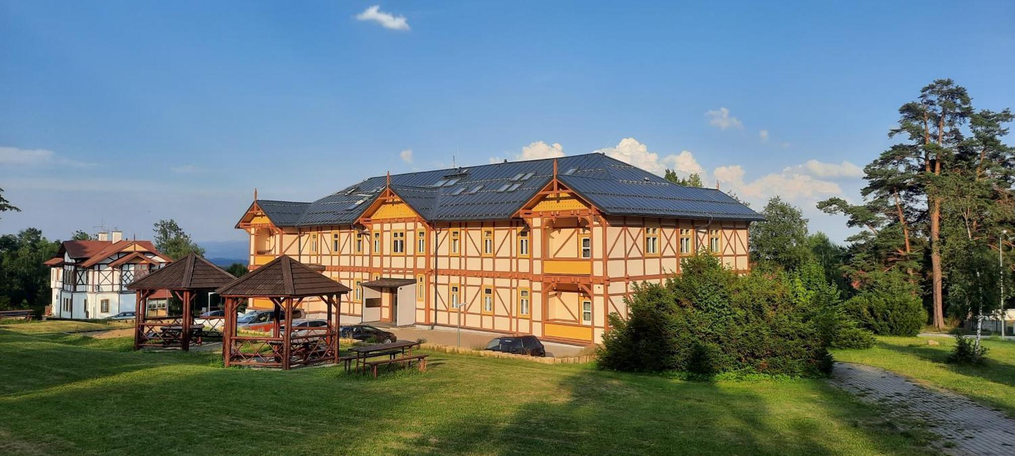 Vila Kollar Apartman 2 Vysoke Tatry Ngoại thất bức ảnh